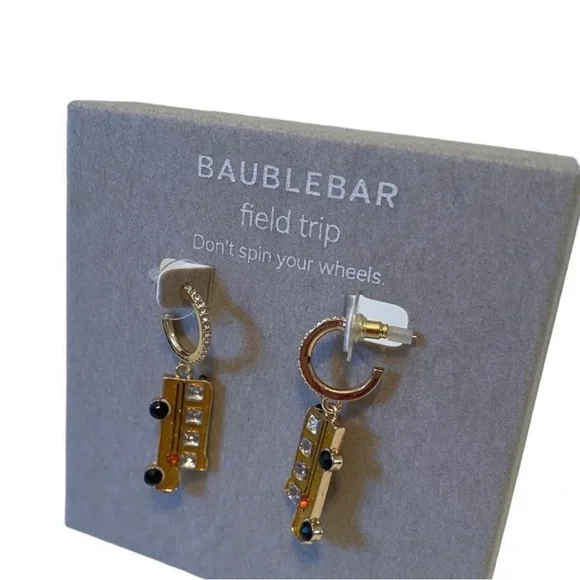 NWT ⚜️🚌⚜️ BaubleBar Field Trip Jeweled School Bus Dangle Earrings. - Picture 2 of 8